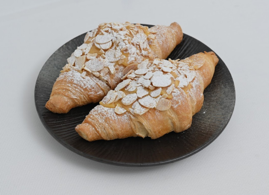 Bánh nướng Sừng bò phủ hạnh nhân 70g*1